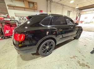 BEN TLEY BEN BEN TAYGA ONXY EDITION BERLINE 4D 6.0L TWIN-TURBO W12 MOTEUR À ESSENCE 600HP TRANSMISSION AUTOMATIQUE 5 PLACES D'OCCASION 2018 - Product Image 5