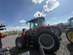 Tracteur 2025 Massey Ferguson 6S.155-Puissance polyvalente dans un design compact - Product Image 5