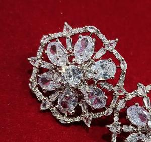 Juego de pendientes de diamantes americanos de latón Premiume, joyería nupcial elegante para bodas, aniversarios, compromisos, regalo perfecto para - Product Image 4