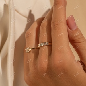 Bezel การตั้งค่ามรกตตัดเพชรธรรมชาติแหวนแต่งงานล่าสุดการออกแบบที่ทันสมัยเงาแหวนแต่งงานทองสำหรับผู้หญิง - Product Image 5