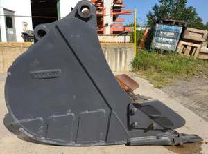 Compre ahora Volvo S1 Bucket Herramienta de excavadora duradera y confiable Ideal para carga de excavación y movimiento de tierras - Product Image 5