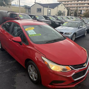 Usado 2017 C * hevrolet Cruze LS Auto - Product Image 1