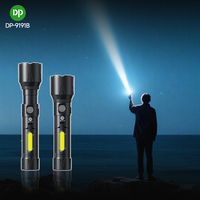 Lampe torche LED COB rechargeable à lentille Fresnel super lumineuse, avec focalisation réglable USB et lumière latérale d'urgence