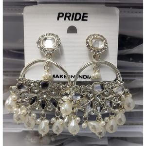 ต่างหูสไตล์วินเทจขายดี ประดับลูกปัดสีชมพูแบบโบราณ สำหรับผู้หญิง เครื่องประดับแฟชั่นแบบดั้งเดิม สำหรับส่งออก - Product Image 2