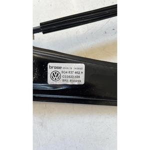 ชุดกลไกปรับกระจกหน้าต่างด้านหน้าขวา สำหรับรถยนต์ VOLKSWAGEN Golf 7 Sedan (12>) รุ่น 5G4837462H DAC - Product Image 3