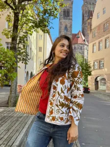 Nueva chaqueta de invierno Suzani de moda bordada a mano último proveedor de ropa de mujer chaqueta Boho Chic Suzani para mujer - Product Image 3