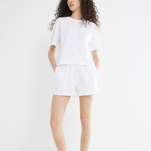 Custom Mujeres Hombres Verano 250gsm Pantalones cortos Conjuntos 100% Algodón Camiseta de manga corta y pantalones cortos Conjuntos de las mujeres, 2 piezas Conjunto para las mujeres - Product Image 2