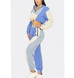 Ensemble de survêtement en nylon pour femmes, nouvelle mode 2026, 2 pièces, léger, doublure en maille, imperméable, respirant - Product Image 5