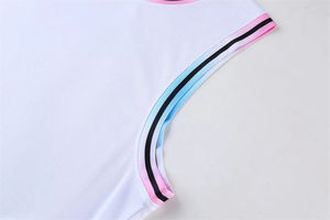 Ensemble d'uniformes de basket-ball de vêtements de sport Uniforme de basket-ball réversible en sergé avec uniforme à motif personnalisé - Product Image 5