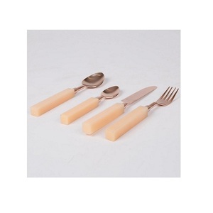 Ensemble de couverts en métal couleur or rose avec couverts de la meilleure qualité avec poignées en bois pour la vaisselle à la maison - Product Image 1