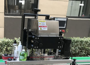 Máquina de embalaje de botellas de líquido de pistón servo eléctrico automático certificado CE para productos químicos PLC para motor de lavandería - Product Image 6