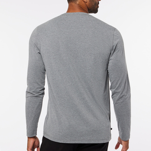 Camiseta de manga larga de moda con estampado de textura suave en blanco informal de algodón de alta calidad OEM para hombre - Product Image 3