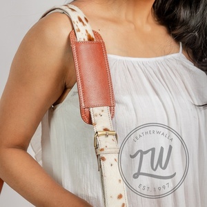 Vente en gros de sac polochon en cuir véritable à poils de vache avec logo personnalisé Bagage de voyage week-end et sac de voyage à main - Product Image 3