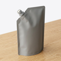 Pochettes à bec verseur personnalisées en PE de qualité alimentaire pour jus de fruits liquides
