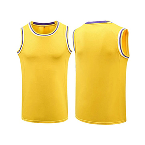 Maillot d'uniforme de basket-ball pour hommes personnalisé de vente chaude vêtements de sport réversibles respirants avec option de conception imprimée - Product Image 1