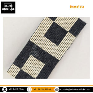 Vêtements de soirée décontractés fabriqués à la main élastique japonais Miyuki deux perles coupées faites de bracelets de poignet pour femmes - Product Image 5