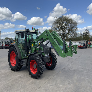 Tractor Agrícola Fendt 210 4WD con Transmisión de Engranajes, Motor Diésel Deutz de 120HP, Tractor de Ruedas de Alta Productividad para Uso Agrícola - Product Image 1