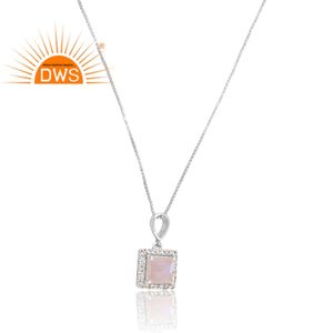 Meilleure vente Collier pendentif carré en argent sterling avec cz naturel et pierre de lune arc-en-ciel Fabricant de bijoux personnalisé - Product Image 2