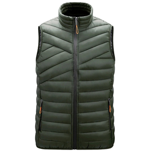 Chaleco acolchado ligero para hombre al por mayor, chaquetas acolchadas sin mangas de invierno con cuello levantado y letras bordadas personalizadas de poliéster 100% - Product Image 4
