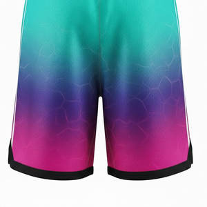 Shorts de sport en mesh pour hommes, graphismes sublimés, vêtements de sport durables pour les matchs de ligue professionnelle et les exercices en plein air - Product Image 3