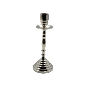 Bougeoir conique moderne en aluminium argenté, fait à la main, décoration de table de Noël pour la maison, le mariage et les occasions de Noël - Product Image 1