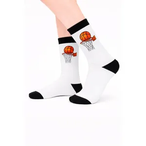Chaussettes de sport unisexes blanches à motif de basket-ball, respirantes, anti-bactériennes, logo brodé personnalisable, impression numérique, automne - Product Image 2
