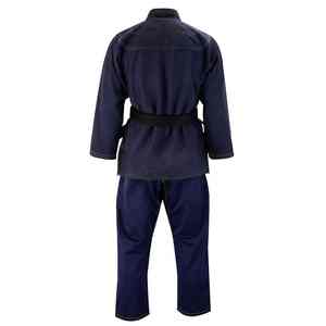 Uniforme de karate optimizado para el entrenamiento que apoya el aprendizaje avanzado, la autodisciplina y la claridad técnica - Product Image 3