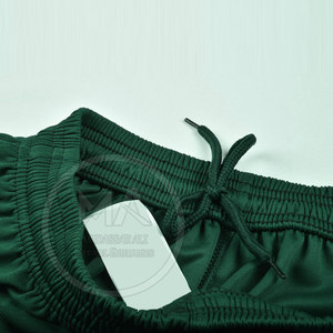 ชุดฟุตบอลผู้ชายไซส์ใหญ่ ระบายอากาศ แห้งเร็ว ผลิตจากโพลีเอสเตอร์ 100% ยั่งยืน ใส่ได้ทุกฤดู ขายส่ง - Product Image 5