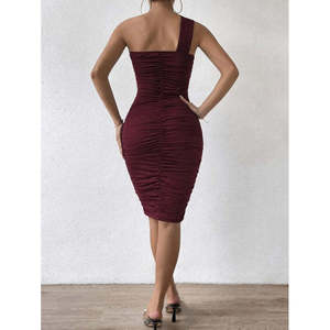 Vestido Corto de Mujer con Hombros Descubiertos, Tirantes Asimétricos y Detalle Fruncido, 35166 - Borgoña - Product Image 3