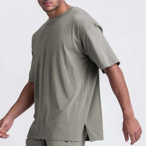 T-shirt surdimensionné pour homme de qualité supérieure avec coupe décontractée pour streetwear et looks urbains - Product Image 4