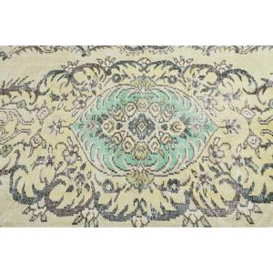 Rug, 5.9x9.5 ft Turkish Rug, <b>Yellow</b> Solid Rug <b>Wool</b> - Product Image 4