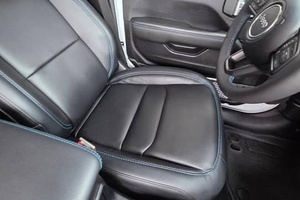 EXTREMADAMENTE LIMPIO - Jeep Wrangler Rubicon X 4XE 2024, Híbrido Enchufable de 375 HP, 4x4, Listo para Entrega - Product Image 3