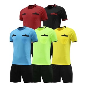 2024 football arbitre uniformes professionnel juge Football maillots Shorts chemises costume poche survêtements vêtements personnalisé - Product Image 1