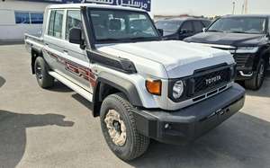 Toyota Land Cruiser 79 Série 2024, neuf/occasion, autres phares LED, à vendre - Product Image 5