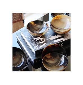 Arte tradicional para hogares modernos Cocina Cuenco de cuerno de búfalo raro de origen sostenible y bellamente diseñado para ti - Product Image 1