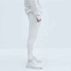 Trending Winter Streetwear Conjunto de dos piezas Ropa deportiva de calidad superior Personalizar su propio logotipo Conjunto de chándal Cremallera completa 100% algodón - Product Image 4