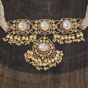 Kundan Necklace 183321 Elegant <b>Wedding</b> <b>Accessory</b> - Product Image 3