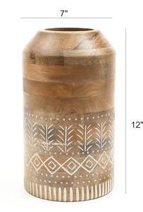 Vase rustique en bois sculpté, grand pot décoratif à motif tribal, style moderne pour étagère de salon, accent de décoration bohème neutre - Product Image 6