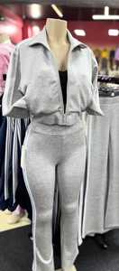 Sudadera con capucha y pantalones de punto con cremallera de 2 piezas lavados informales grises de otoño para mujer personalizados conjuntos de chándal corto de corte regular de talla grande - Product Image 3