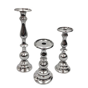 Portavelas de aluminio de alto pulido más vendido en pieza decorativa elegante de estilo antiguo para decoración del hogar - Product Image 1