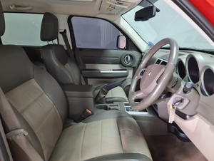 Auto Usado de Calidad a Precio Accesible, Dodge Nitro 2008 2.8 CR-D S-XT, Automático, Volante a la Derecha - Product Image 4