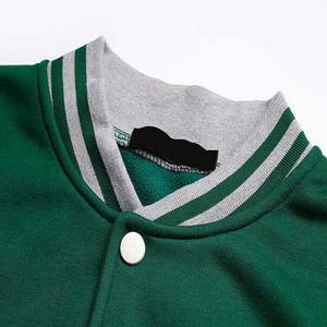 Veste bomber de baseball universitaire à la mode, en polyester/coton, manches en laine, corps en laine, couleurs d'équipe d'hiver, option de revêtement avant - Product Image 3