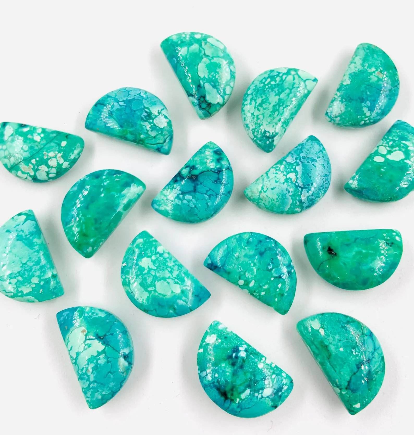 เช่นเดียวกับภาพ