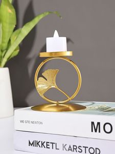 Porte-bougie en métal décoratif en forme de cœur pour le Ramadan, pour les amateurs de bougies souhaitant ajouter une touche unique et élégante à la décoration intérieure - Product Image 6