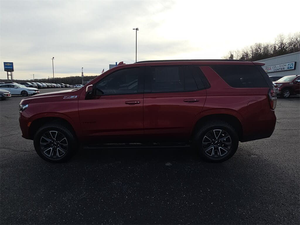 Chevrolet Tahoe Z71 4WD SUV 2024, 7 places, intérieur en cuir, phares LED, transmission automatique, pneus R20 - Product Image 5