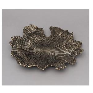 ถาดเสิร์ฟอาหารอลูมิเนียมทรงสี่เหลี่ยมผืนผ้าดีไซน์ทันสมัยอุปกรณ์ทานอาหารสำหรับงานแต่งงานพร้อมคุณสมบัติการตกแต่งสำหรับเดือนรอมฎอน - Product Image 2