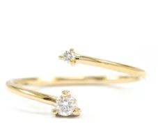 สีเหลืองทอง