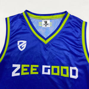 Ensemble de maillots de basket-ball et de football en tissu respirant de gros avec nom et numéro personnalisés OEM disponibles - Product Image 1