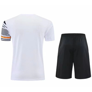 ชุดเสื้อฟุตบอลของผู้ชายชุดฟุตบอลเต็มรูปแบบรวมทั้งเครื่องแบบและเหมาะสำหรับกีฬาสโมสร - Product Image 6