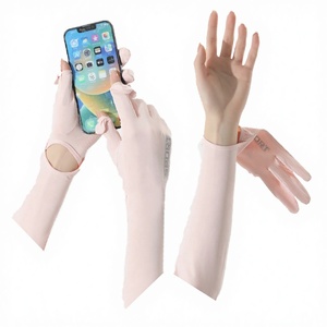 Guantes con Manga Rosa y Logotipo, con Palma Extraíble – Guantes de Moda de Calidad Única para Mujer – Diseño de Logotipo Personalizado - Product Image 1